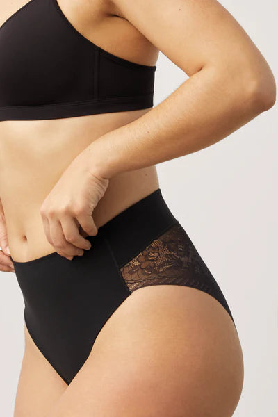 Ysabel Mora Lace-Reducing Underwear