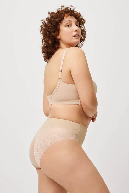 Ysabel Mora Lace-Reducing Underwear